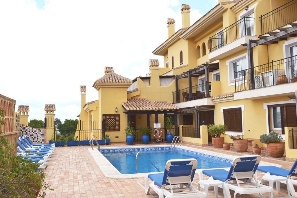 Montemares Golf Luxury Villas & Apartments At La Manga Club Екстер'єр фото
